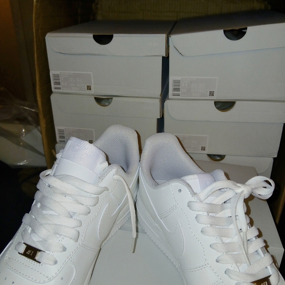 Nike AF1 - Picture 12 of 12